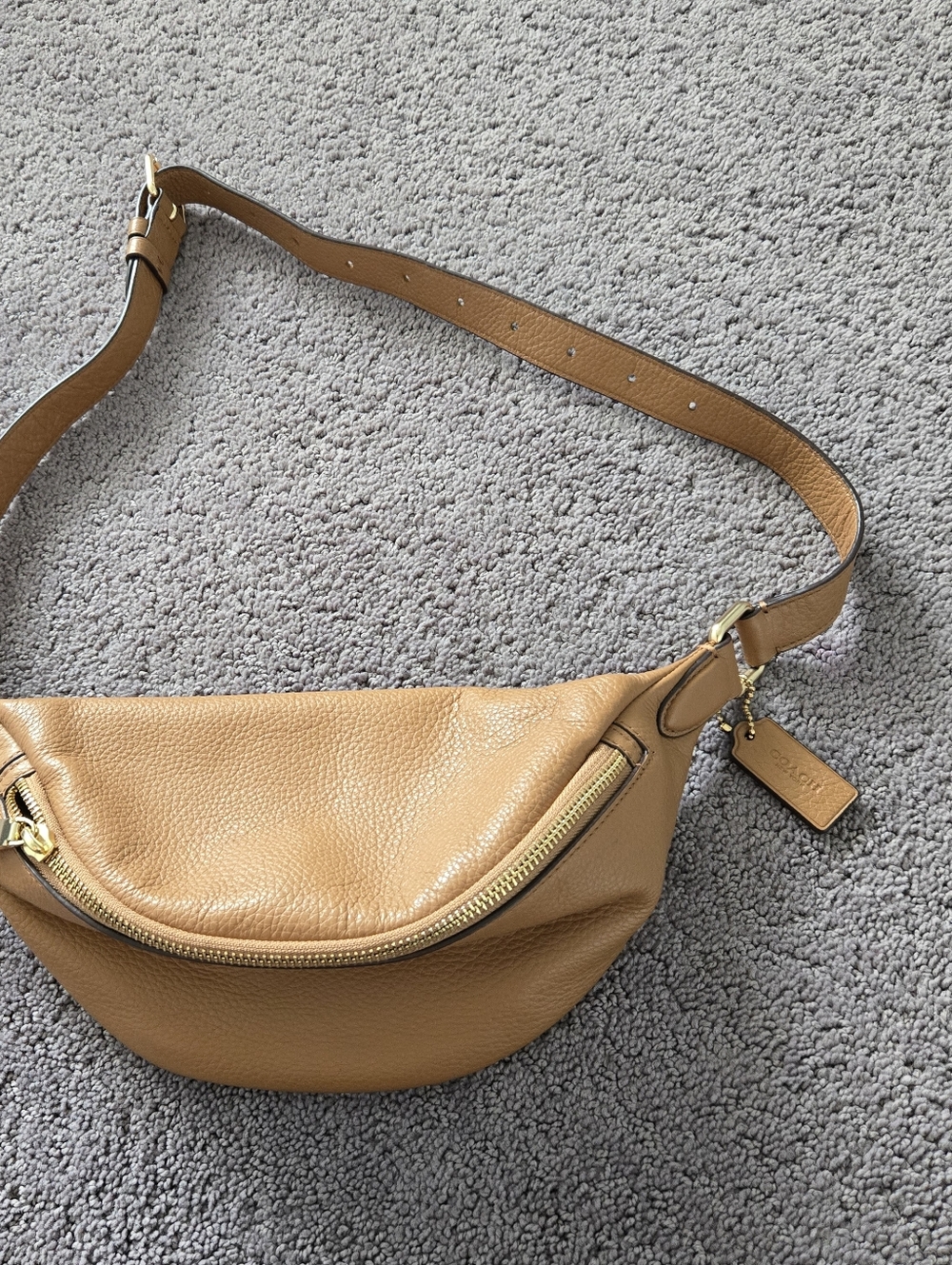 Coach Women's Pebbled Leather Belt Bag Brown Leather Bodybag Fannny Pack Pouch